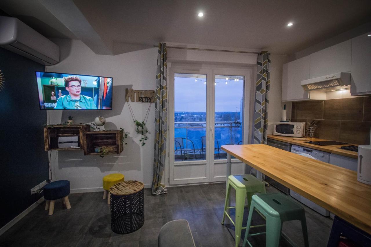 Appartement CARCASSONNE centre avec balcon et parking Extérieur photo